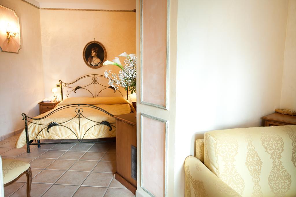 Hotel Villa Torre Antica Atena Lucana Bilik gambar