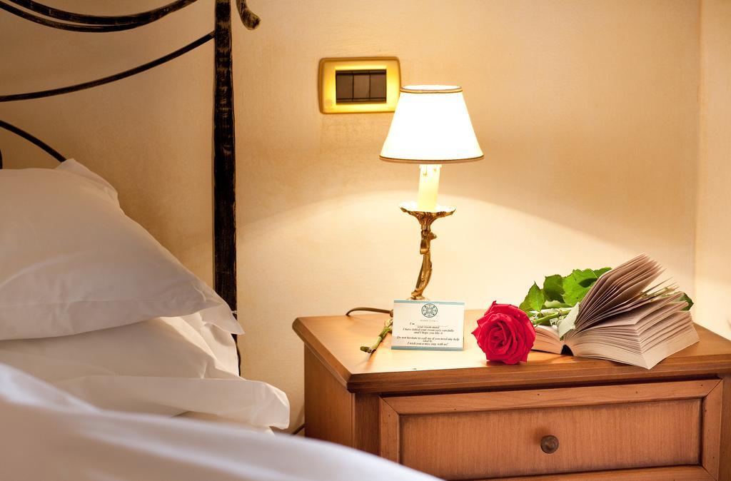 Hotel Villa Torre Antica Atena Lucana Bilik gambar